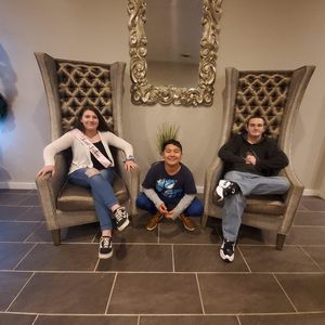 Meet your Posher, Leandra